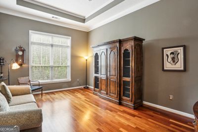 Top Floor Unit With High Ceilings Throughout | Image 1