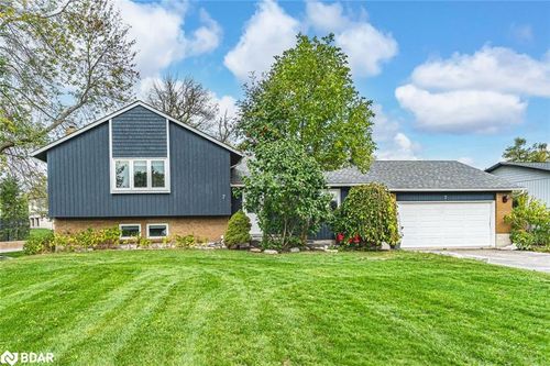 7 Sandlewood Trail, Brechin, ON, L0K1B0 | Card Image