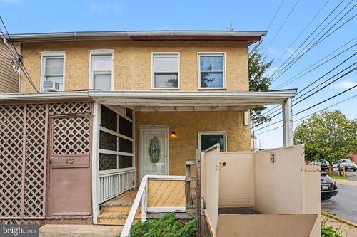100 Poplar St, WEST CHESTER, PA, 19382-3440 | Card Image