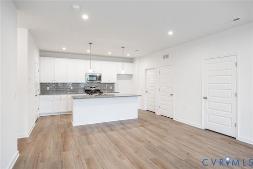 3731 Maze Runner Dr, Midlothian, VA, 23112-3599 | Card Image