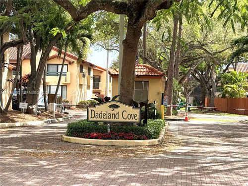 0-10029 Sw 77th Ct, Miami, FL, 33156-2678 | Card Image