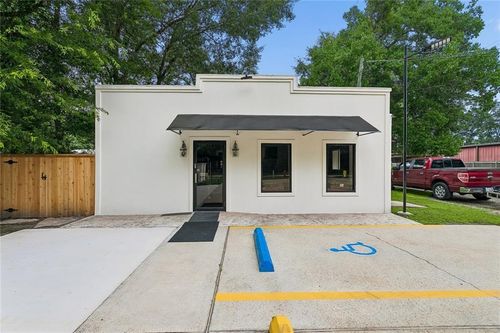 224 E 32nd Ave, Covington, LA, 70433-1747 | Card Image