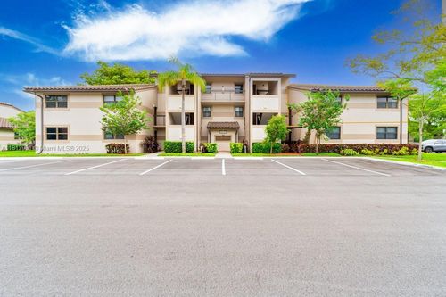 9939-9939 Nob Hill Pl, Sunrise, FL, 33351-4641 | Card Image