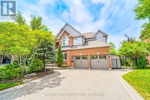 113 Sandcherry Court, Pickering (Highbush), ON, L1V6V8 | Card Image