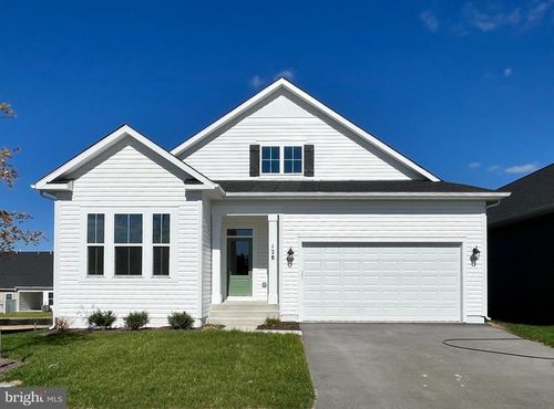 128 Wagtail Ln, Winchester, VA, 22603-3777 | Card Image