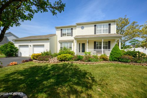 1663 Copperfield Ln, Toms River, NJ, 08755-2194 | Card Image