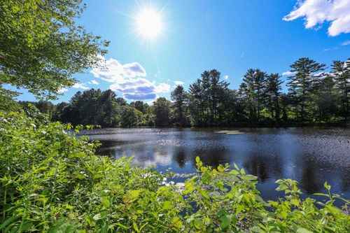 53 Winding Pond Rd, Londonderry, NH, 03053-3371 | Card Image