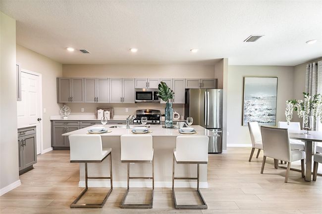 12842 Canter Call Rd, House other with 4 bedrooms, 3 bathrooms and null parking in LITHIA FL | Image 4