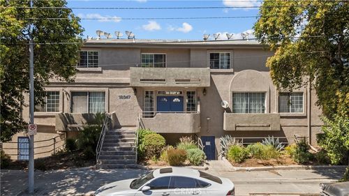 24-18347 Saticoy St, Reseda, CA, 91335 | Card Image