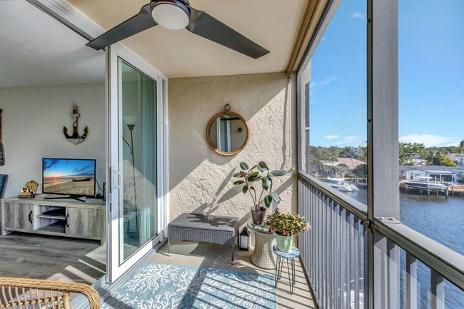 UNIT-402 - 15 Royal Palm Way, Condo with 2 bedrooms, 2 bathrooms and null parking in Boca Raton FL | Image 19