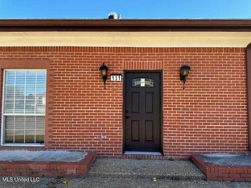 131 Berryman Rd, Vicksburg, MS, 39180-4452 | Card Image