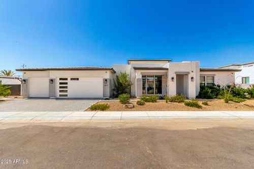 3317 W Desert Dawn Dr, Phoenix, AZ, 85083-5906 | Card Image