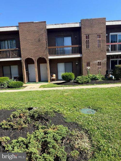 9b-9926 Haldeman Ave, Philadelphia, PA, 19115-1609 | Card Image