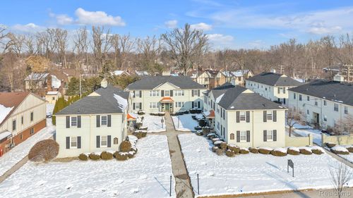 22412 Morley Ave, Dearborn, MI, 48124-2104 | Card Image