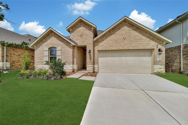 Stunning brick and stone elevation. | Image 39