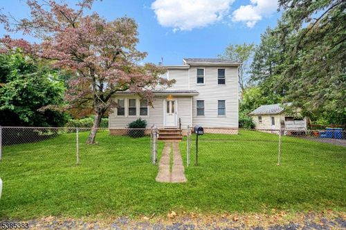 208 Sanders Ave, Somerset, NJ, 08873-1043 | Card Image