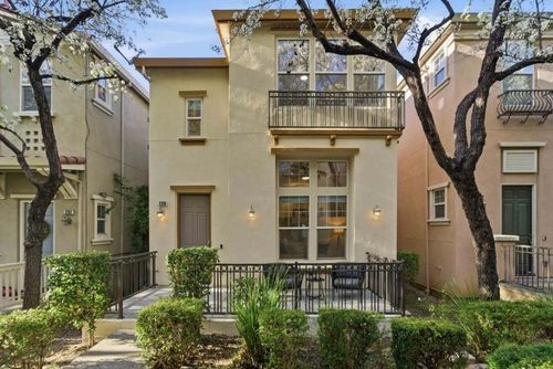 2260 Golden Crest Cmns, San Jose, CA, 95125-6602 | Card Image