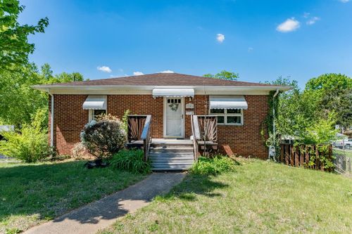 3209 Memorial Ave, Lynchburg, VA, 24501-6211 | Card Image