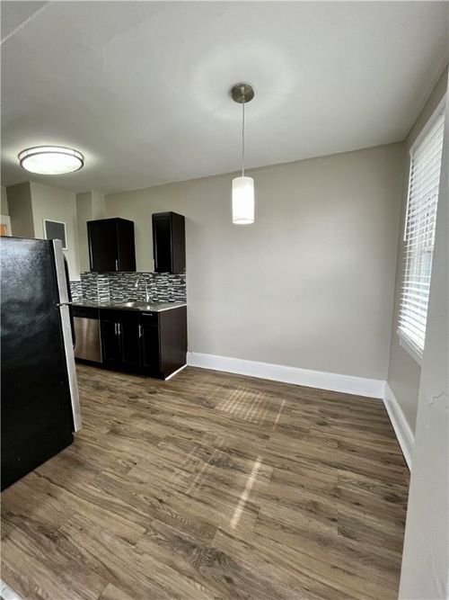 2123 Shady Ave, Squirrel Hill, PA, 15217-1855 | Card Image