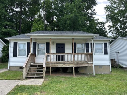 2413 Robbins Street, High Point, NC, 27263 | Card Image