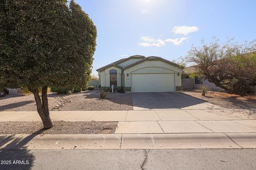 15977 W Latham Street, Goodyear, AZ, 85338 | Card Image