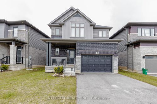 4 Elkington Lane, Brantford, ON, N3T0T5 | Card Image