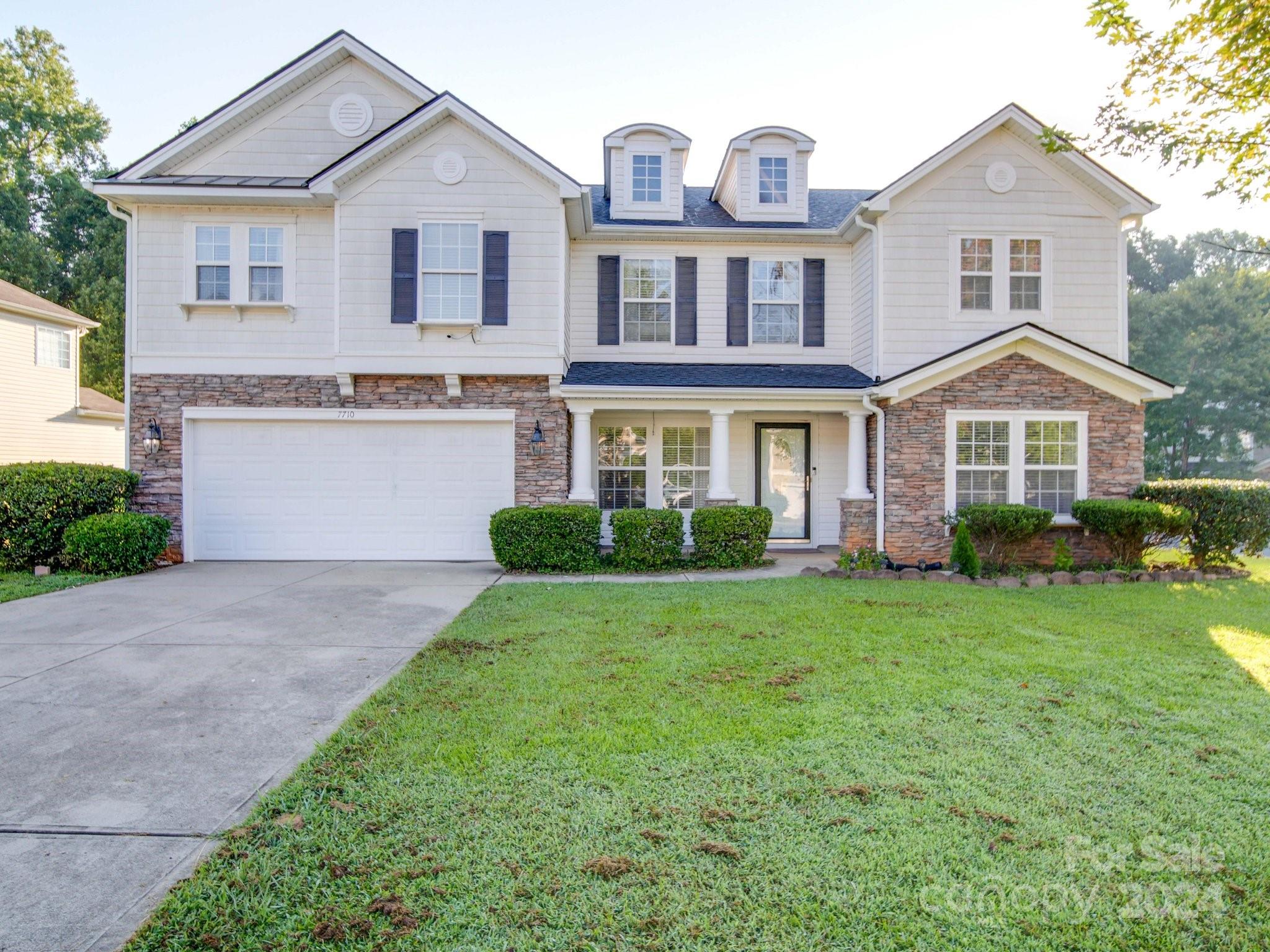 Brookwood Valley Ln, Mint Hill, NC 28227