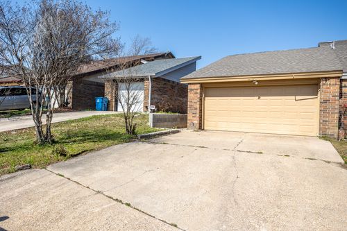 6707 Ports O Call Dr, Rowlett, TX, 75088-6222 | Card Image