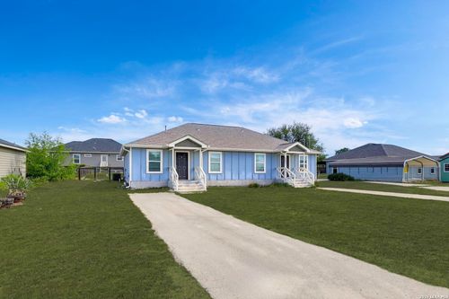 unit-b-752 Cimarron, Spring Branch, TX, 78070-3868 | Card Image