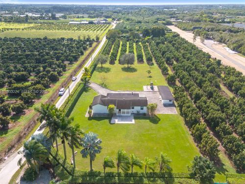 18900 Sw 224th St, Miami, FL, 33170-3405 | Card Image