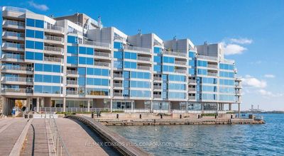 512 - 401 Queens Quay W, Condo with 2 bedrooms, 2 bathrooms and 1 parking in Toronto ON | Image 2