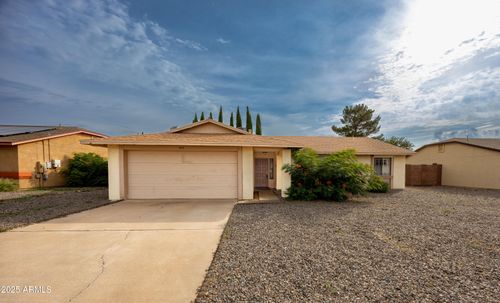 2291 Iris Dr, Sierra Vista, AZ, 85635-6403 | Card Image