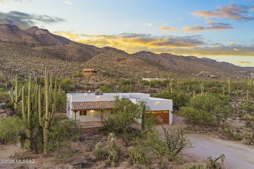 11025 E Ocotillo Dr, Tucson, AZ, 85749-8308 | Card Image