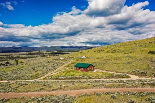 1052 Kyleighs Ln, Stevensville, MT, 59870-7129 | Card Image