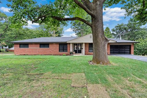 1670 Bennett Ave, Saint Louis, MO, 63122-1652 | Card Image