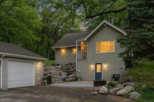 425 County Road 19, Minnetrista, MN, 55364-8011 | Card Image