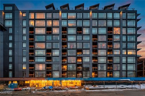 apt-304-2222 Detroit Ave, Cleveland, OH, 44113-2454 | Card Image