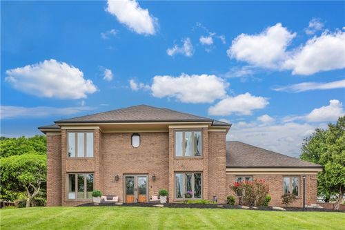 207 Springhouse Dr, Jefferson Hills, PA, 15025-3370 | Card Image
