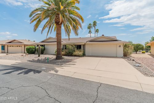 9835 W Branding Iron Dr, Sun City, AZ, 85351-3233 | Card Image