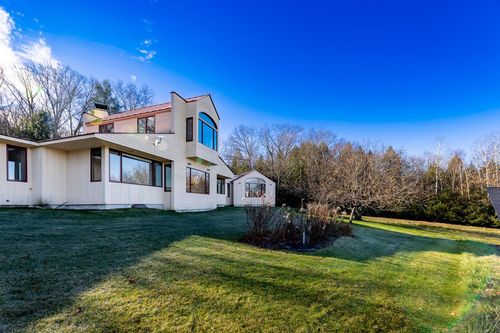 48 Rennie Rd, Hanover, NH, 03755-4915 | Card Image