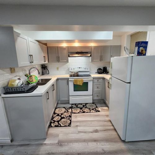 295 Duckworth St, Barrie, ON, L4M3X5 | Card Image