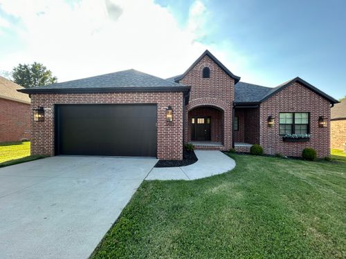 3893 N Sheedy Ave, Springfield, MO, 65803-8110 | Card Image