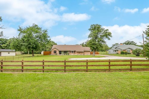 3412 E Renfro St, Burleson, TX, 76028-1220 | Card Image