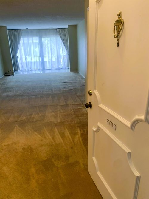 apt-305-5050 Ambassador Way, Houston, TX, 77056-4421 | Card Image