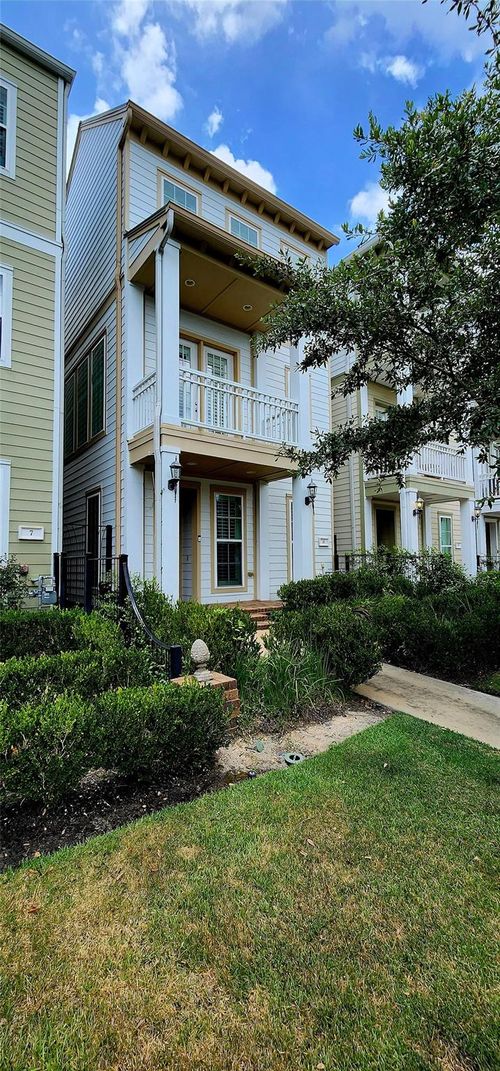 11 Rafters Row, The Woodlands, TX, 77380-3187 | Card Image