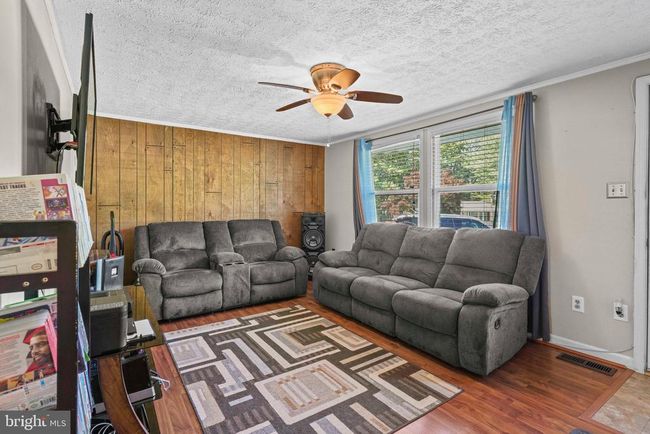9505 Oakridge Ct, House other with 3 bedrooms, 1 bathrooms and null parking in NEWBURG MD | Image 5