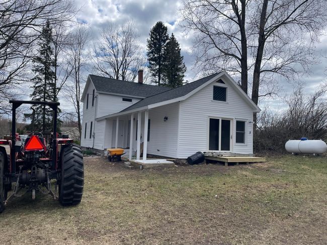 6420 W Deer Rd, Home with 3 bedrooms, 3 bathrooms and null parking in Mears MI | Image 18