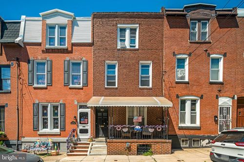 2711 Brown St, Philadelphia, PA, 19130-1703 | Card Image