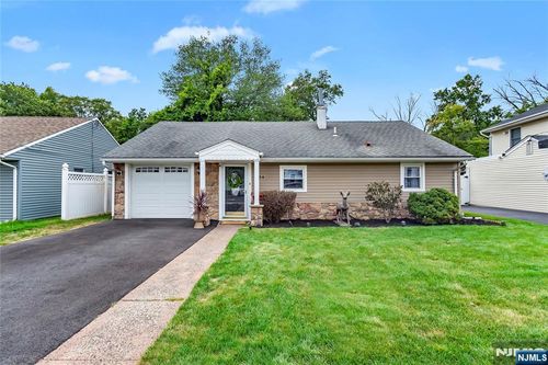 234 Howard Avenue, Rochelle Park, NJ, 07662 | Card Image