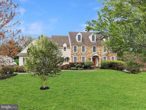 2 Limner Ct, WEST CHESTER, PA, 19382-6795 | Card Image